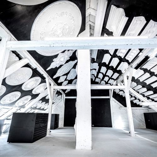 ArchiCover صالة العرض | العلية الأمامية