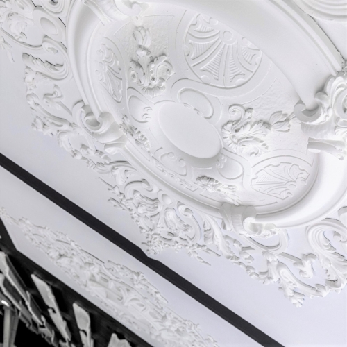 ArchiCover صالة العرض | العلية الأمامية